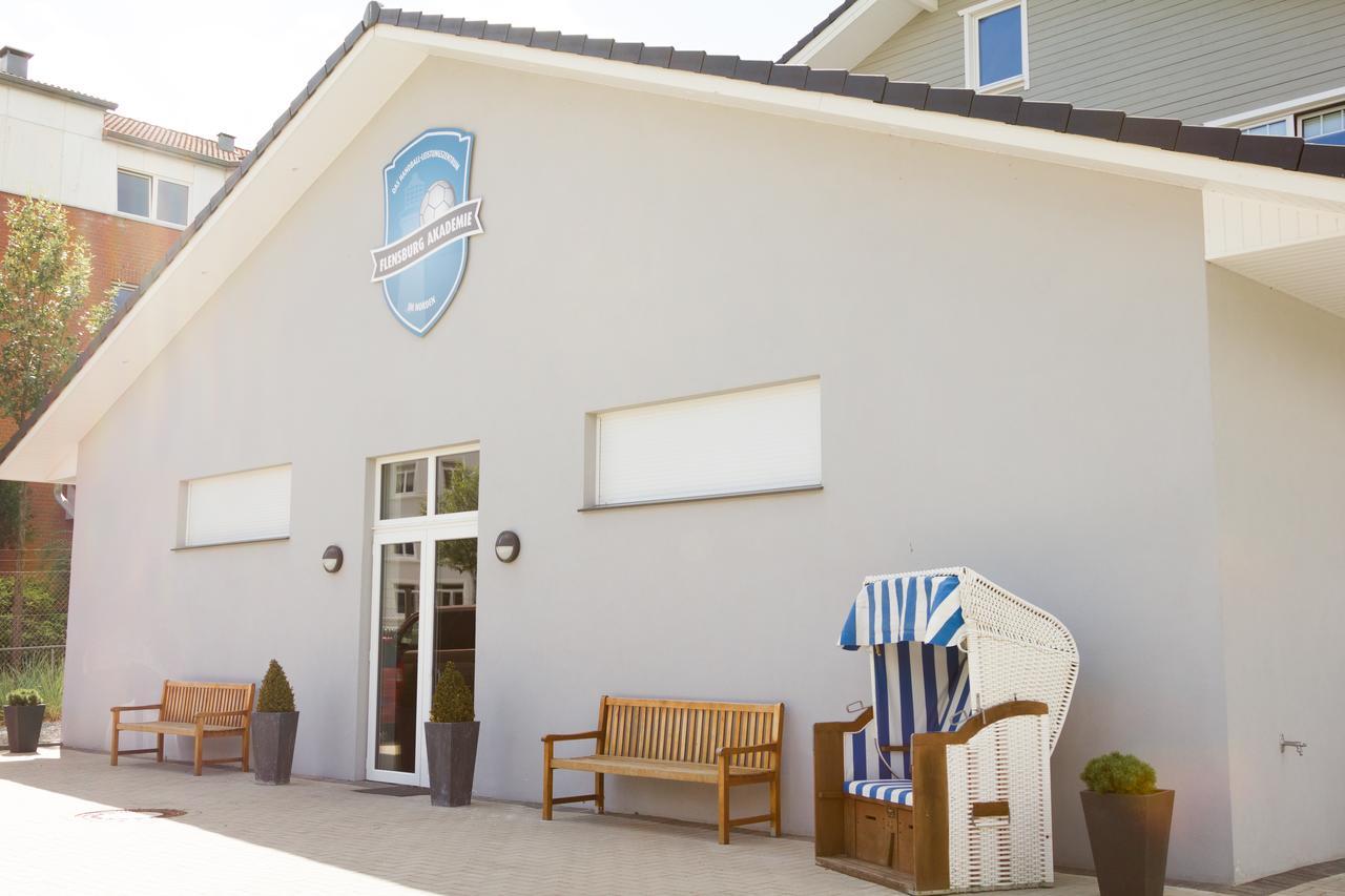 Hotel Flensburg Akademie Екстериор снимка